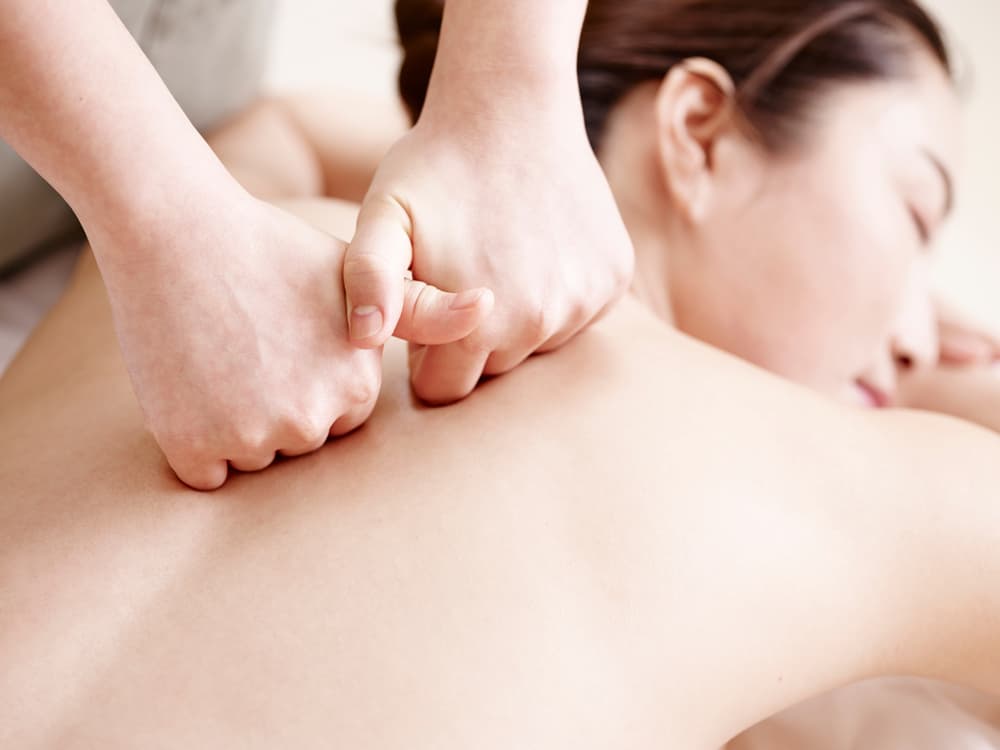 MASSAGE TRỊ LIỆU
