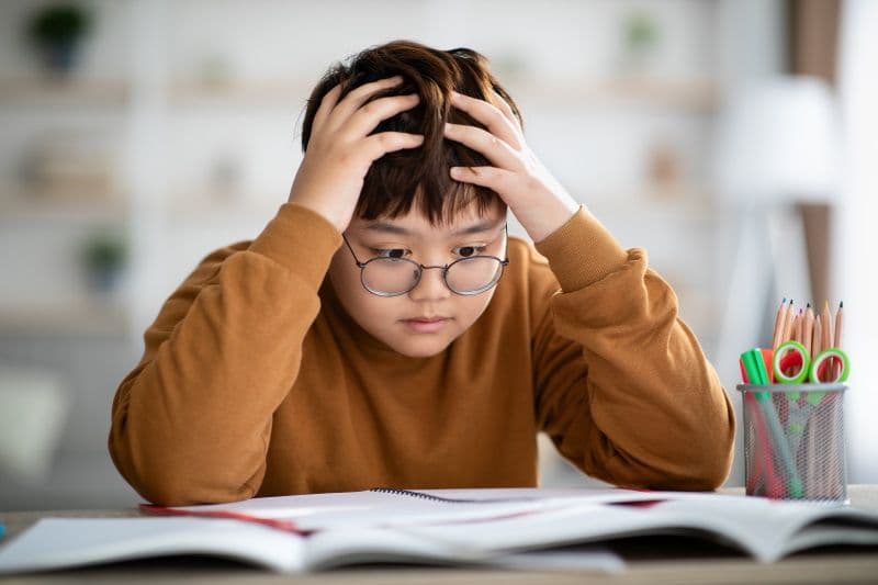 Chứng khó đọc ở trẻ thường mang những dấu hiệu gì?