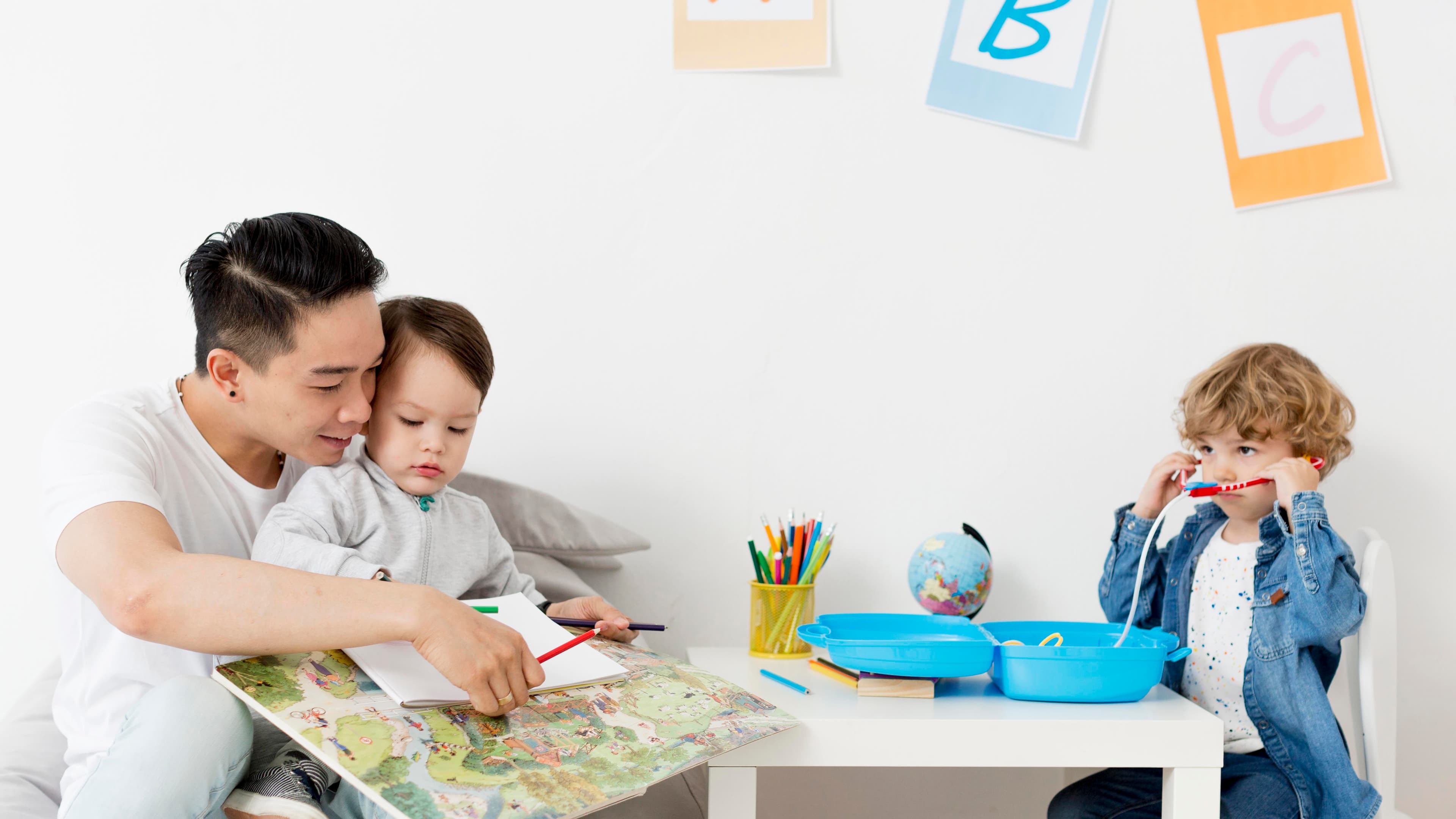 Tìm trung tâm can thiệp trẻ tự kỷ tại Melbourne: 7 điều phụ huynh cần lưu ý